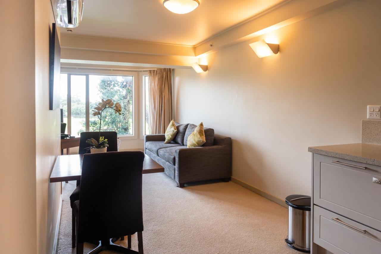 Ocean Breeze Hotel Auckland Exterior photo