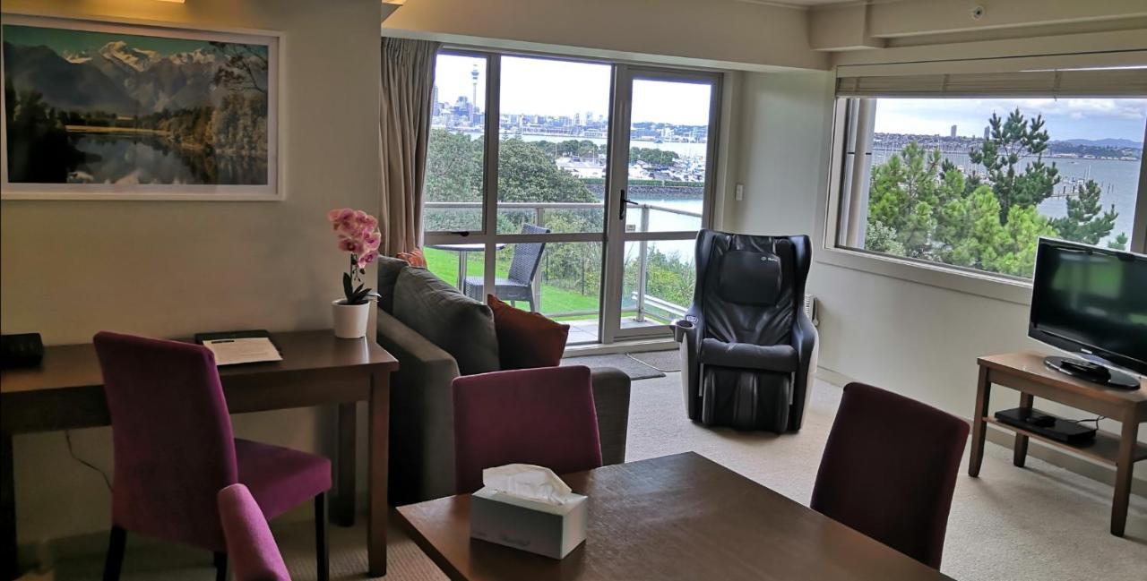 Ocean Breeze Hotel Auckland Exterior photo